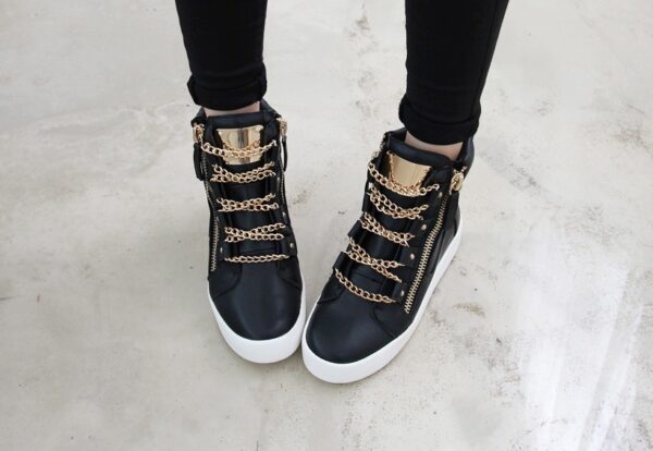 Luxury Gold Chain Genuine Leather Sneakers 3 0524