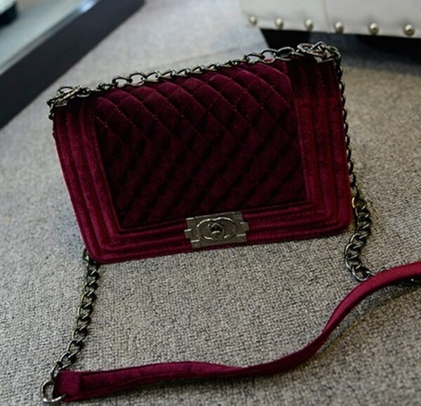 Chain Strap Vegan Leather Shoulder Bag 10 253