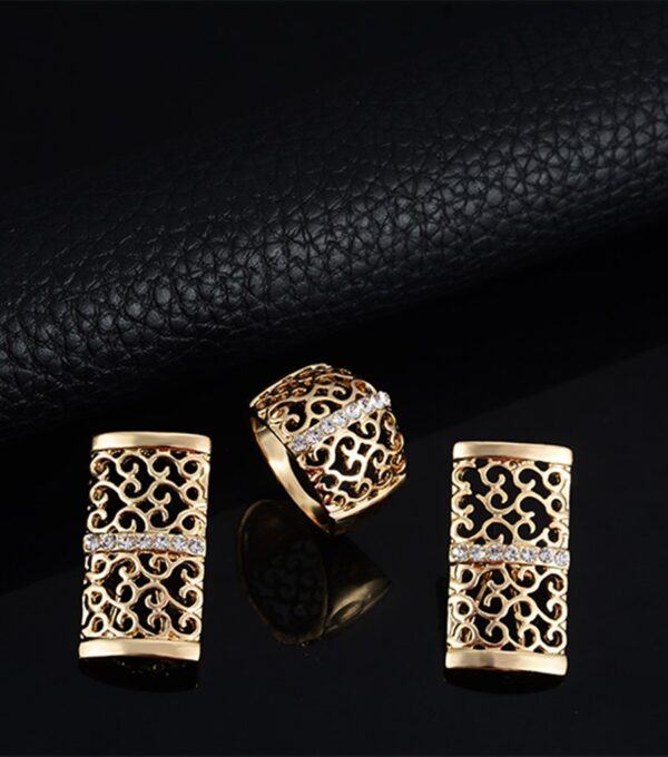Timeless Elegance Gold Plated Jewelry Set 6 2834