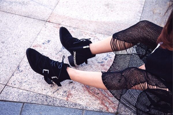 Trendy Chain Detail Suede Leather Ankle Boots 5 4311