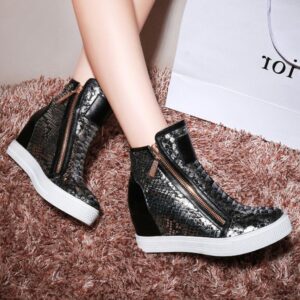 14948 black leather sneaker models