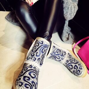 15228 white ugg models