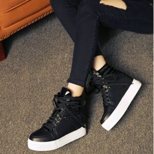 16333 black studded rivet leather sneaker