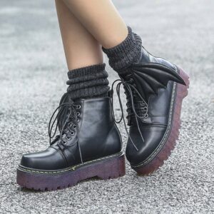 17490 winged punk style boot
