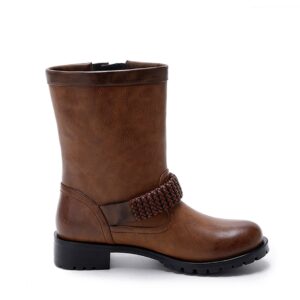 17927 brown womens 2026 fashion style trends