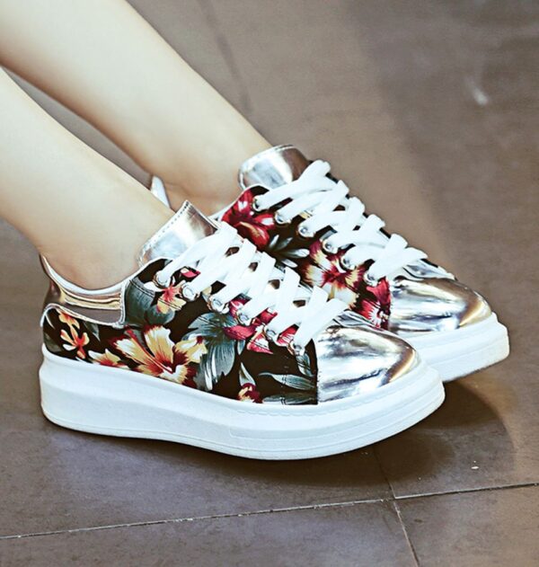 Vintage Floral Print Metallic Toe Chunky Platform Sneakers 2 1516
