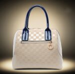 Damask Pattern Glamorous Patent Leather Wrist Bag