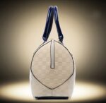 Damask Pattern Glamorous Patent Leather Wrist Bag