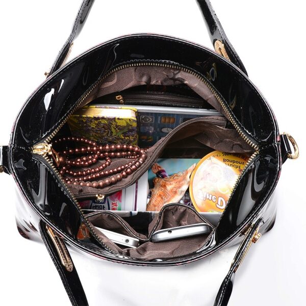 Romantic Butterfly Glossy Patent Clutch 7 981