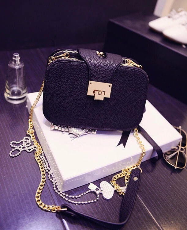 2026 Handbag Trends: Luxe Studded Leather Bags, Chain Straps, Fringe Designs & Plush Must-Haves Dominating World Fashion 128 black chained small hand bag