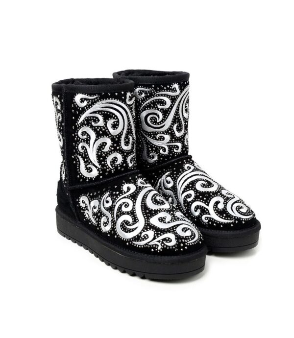 Stylish Embroidered Studded Suede Warm Winter Boots 3 black embroidered short snow boot