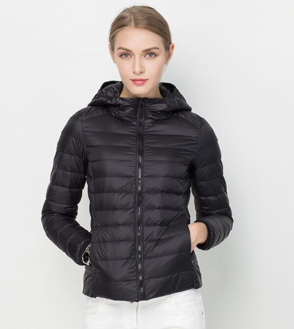 black hooded short puffer jacket