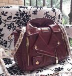 Chain-Collar Detailed Genuine Leather Shoulder Bag