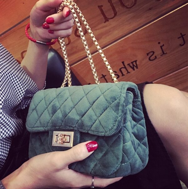 chain strappy green velvet shoulder bag