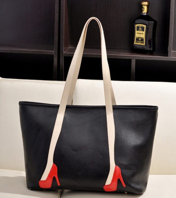 design black plus size tote bag