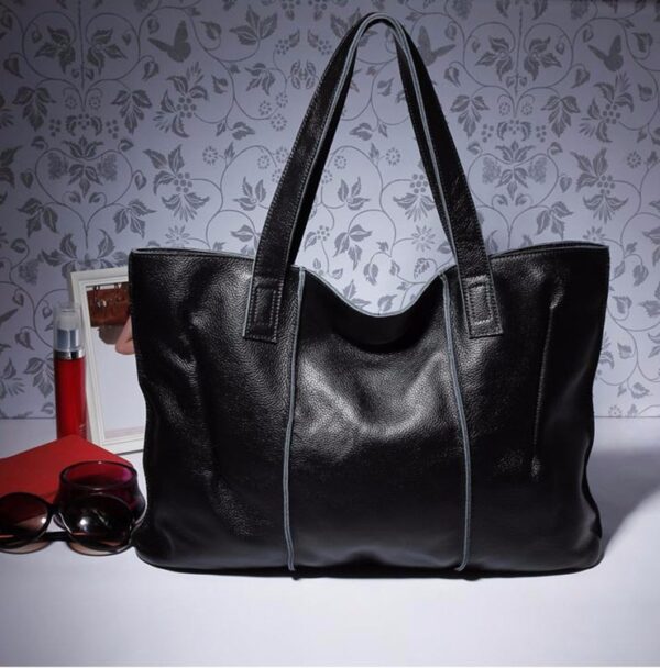 genuine leather black tote sleeve bag