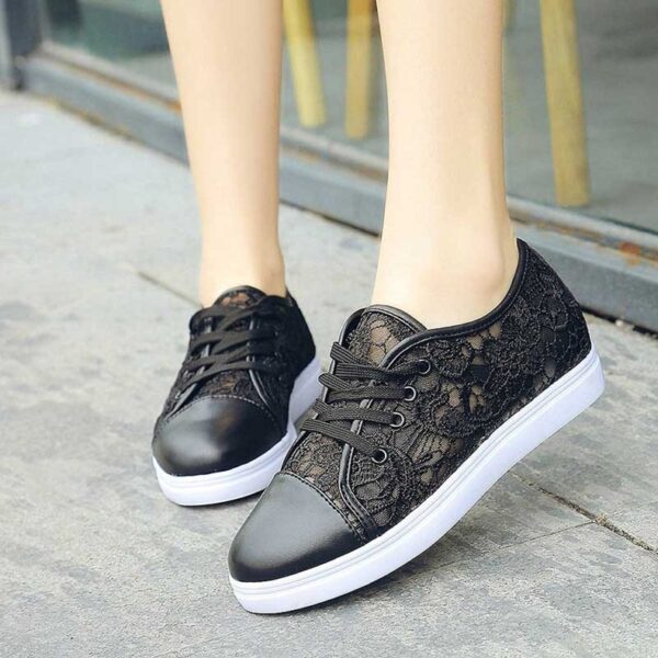 lace embroidered lace up black leather shoes