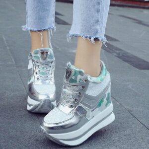 Trendy Camouflage Glitter Hidden Heel Platform Sneakers