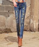 Skull Embroidered Distressed High-Waist Jeans